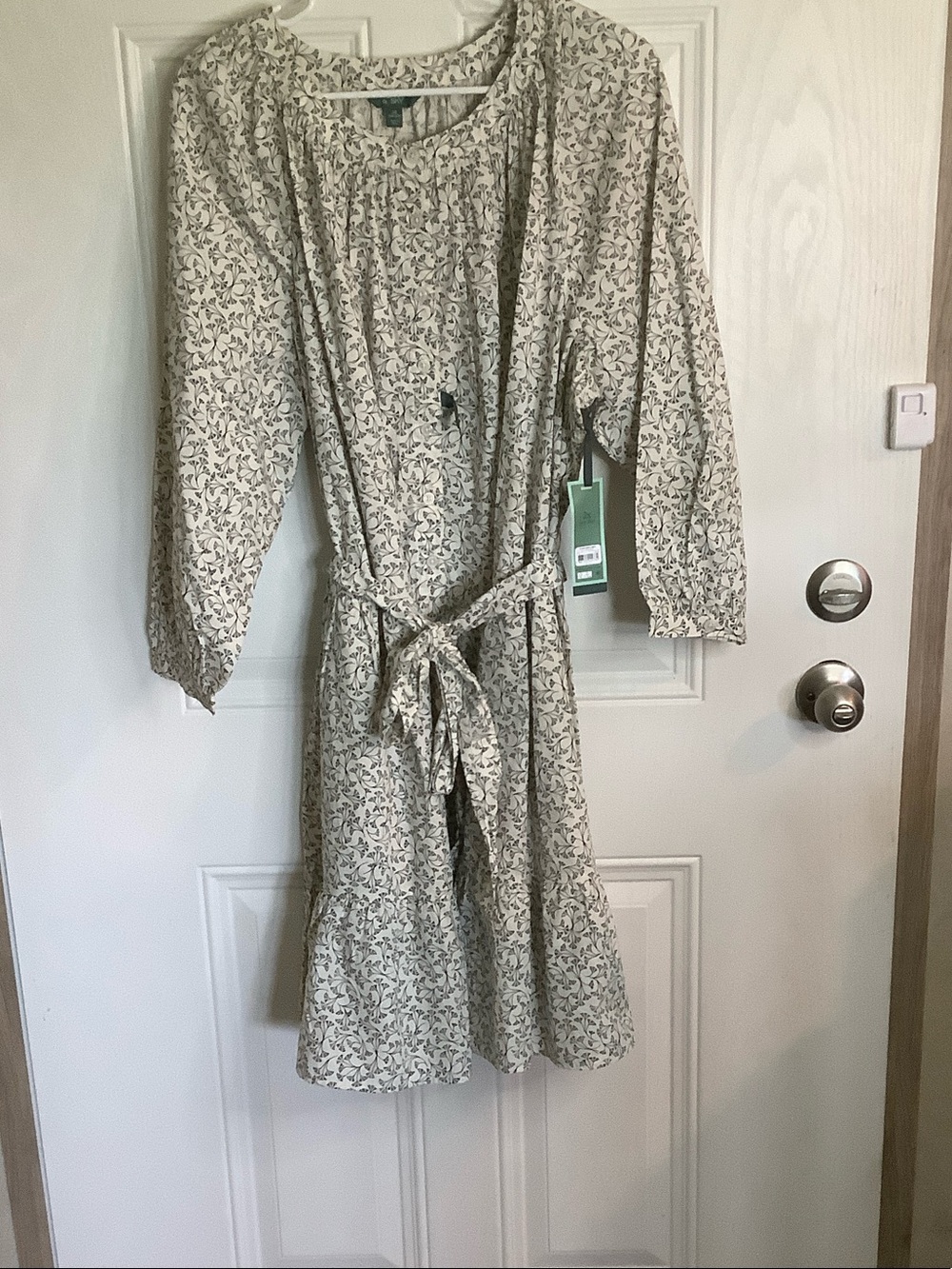 Terra & Sky Cream and Black Botanical Button-Front Dress